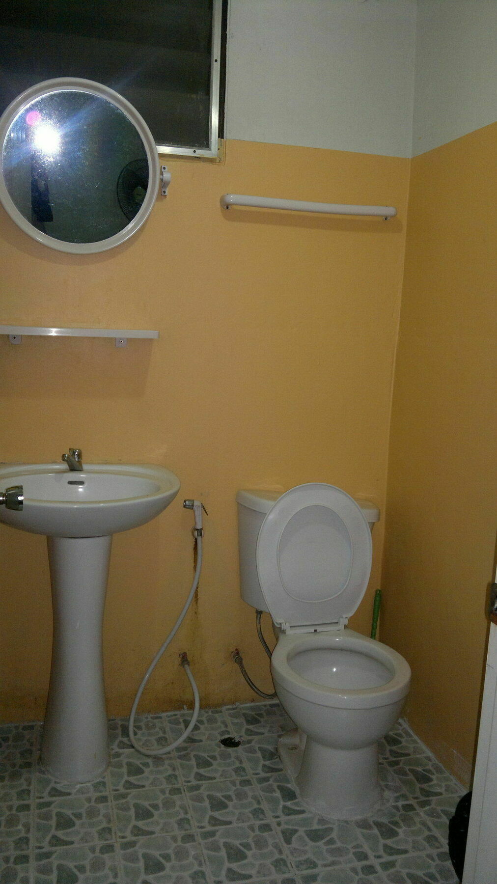 Cumpun Guest House Csiangmaj Kültér fotó